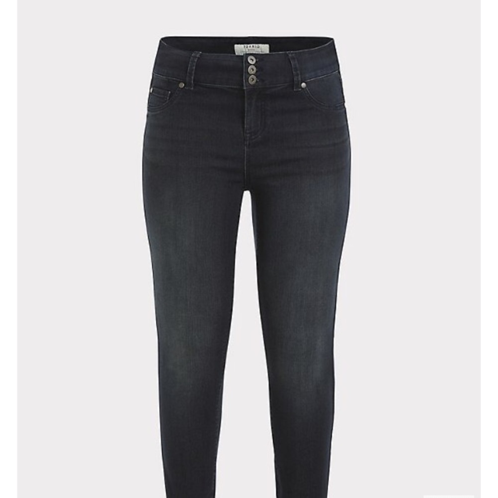 Torrid Dark Wash Super Stretch Jegging. NWT - Picture 3 of 6